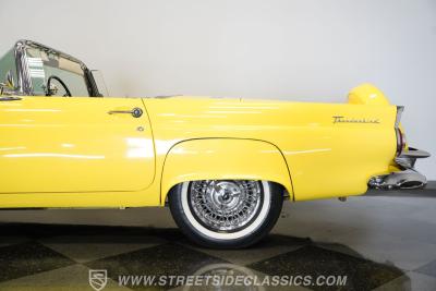 1956 Ford Thunderbird