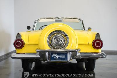 1956 Ford Thunderbird