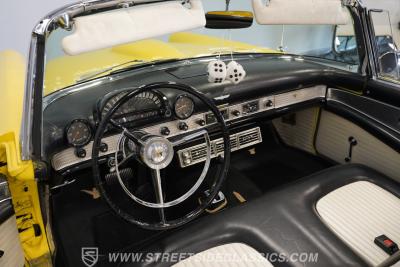 1956 Ford Thunderbird