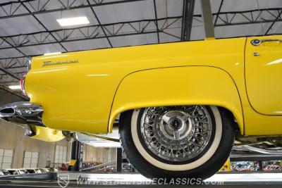 1956 Ford Thunderbird