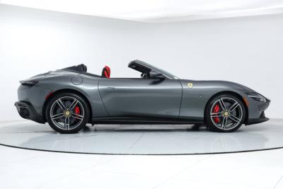 2025 Ferrari ROMA SPIDER