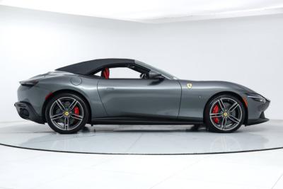 2025 Ferrari ROMA SPIDER