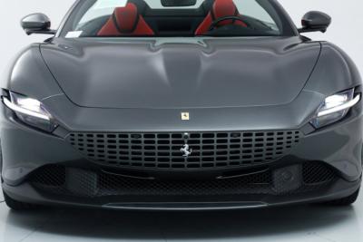 2025 Ferrari ROMA SPIDER
