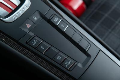 2018 Porsche 911 GT2 RS