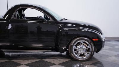 2006 Chevrolet SSR Supercharged Six Speed
