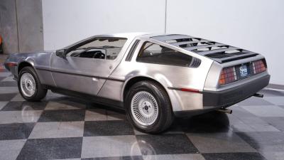 1981 DeLorean DMC-12