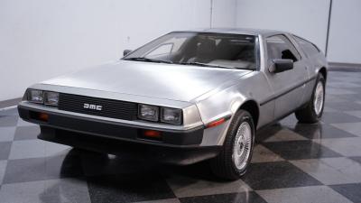 1981 DeLorean DMC-12