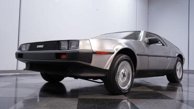 1981 DeLorean DMC-12