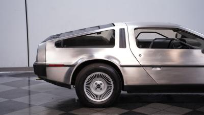 1981 DeLorean DMC-12