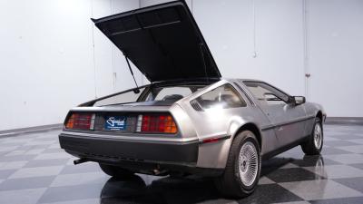 1981 DeLorean DMC-12