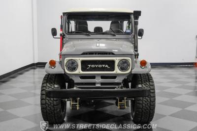 1993 Toyota FJ45 Bandeirante Custom Pickup