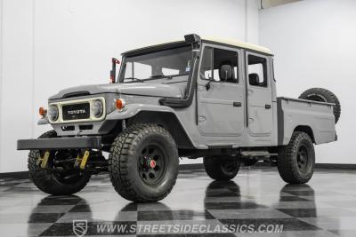 1993 Toyota FJ45 Bandeirante Custom Pickup