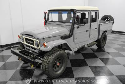 1993 Toyota FJ45 Bandeirante Custom Pickup