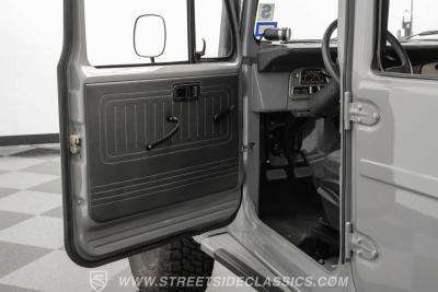 1993 Toyota FJ45 Bandeirante Custom Pickup