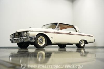 1962 Ford Galaxie 500 Club Victoria Tri-Power
