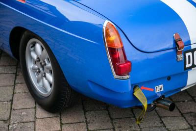 1964 MG B RACE CAR