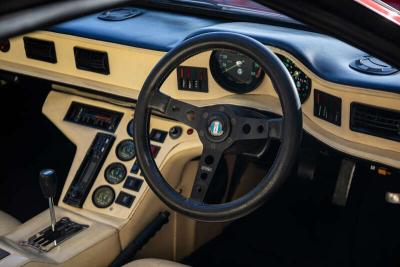 1984 De Tomaso PANTERA GT5