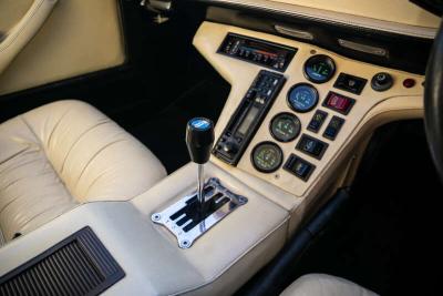 1984 De Tomaso PANTERA GT5