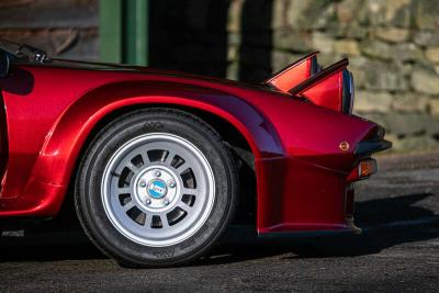 1984 De Tomaso PANTERA GT5