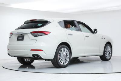 2022 Maserati Levante