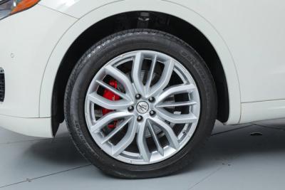 2022 Maserati Levante