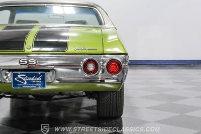 1972 Chevrolet Chevelle SS Tribute Restomod