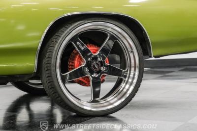 1972 Chevrolet Chevelle SS Tribute Restomod