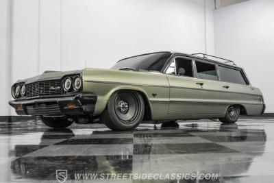 1964 Chevrolet Impala Wagon Restomod