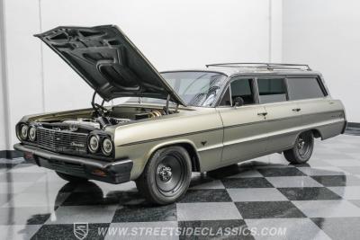 1964 Chevrolet Impala Wagon Restomod