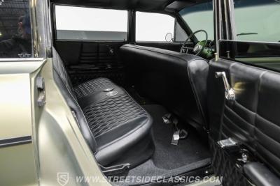 1964 Chevrolet Impala Wagon Restomod