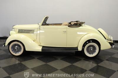 1936 Ford Cabriolet Rumble Seat