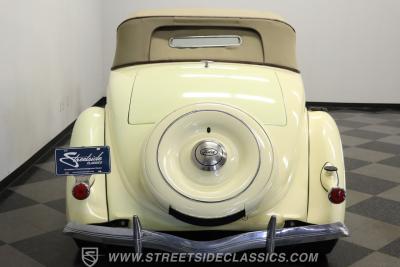 1936 Ford Cabriolet Rumble Seat