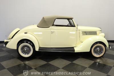 1936 Ford Cabriolet Rumble Seat