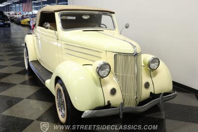 1936 Ford Cabriolet Rumble Seat