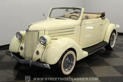 1936 Ford Cabriolet Rumble Seat