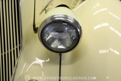 1936 Ford Cabriolet Rumble Seat