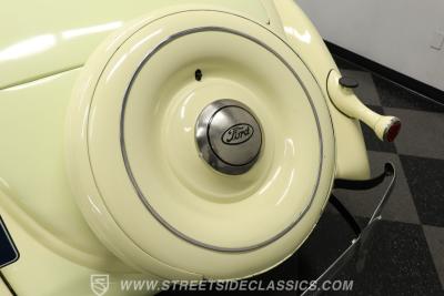 1936 Ford Cabriolet Rumble Seat