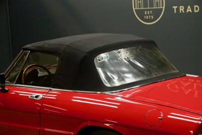 1982 Alfa Romeo 2000 Spider Veloce Trade-in-car