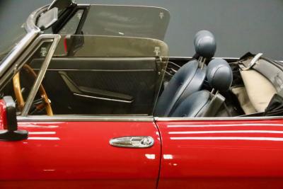 1982 Alfa Romeo 2000 Spider Veloce Trade-in-car