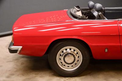 1982 Alfa Romeo 2000 Spider Veloce Trade-in-car