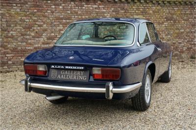 1974 Alfa Romeo GTV 2000 Bertone