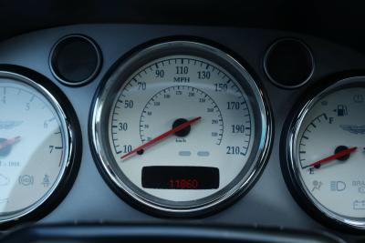 2003 Aston Martin Vanquish 5.9 V12 &ldquo;11.800 Miles&rdquo;