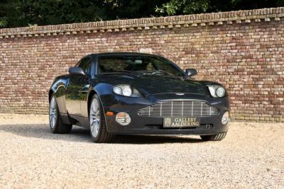 2003 Aston Martin Vanquish 5.9 V12 &ldquo;11.800 Miles&rdquo;