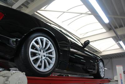 2002 Aston Martin V12 Vanquish &ldquo;Low mileage&rdquo;