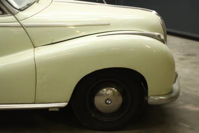 1956 BMW 502 V8 Sedan &ldquo;Barockengel&rdquo; Trade-in-car