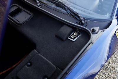 2000 Ferrari F355 Spider F1 &ldquo;15.000 kilometers&rdquo;