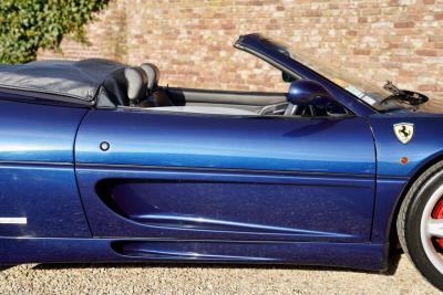 2000 Ferrari F355 Spider F1 &ldquo;15.000 kilometers&rdquo;
