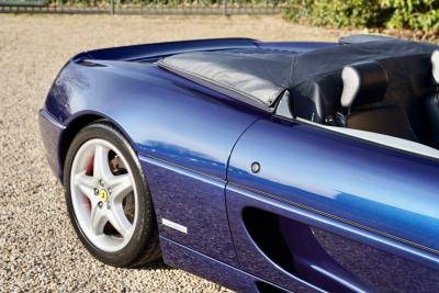 2000 Ferrari F355 Spider F1 &ldquo;15.000 kilometers&rdquo;