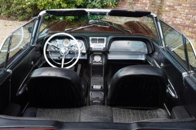 1960 Ford Thunderbird Convertible V8 352 ci