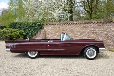 1960 Ford Thunderbird Convertible V8 352 ci